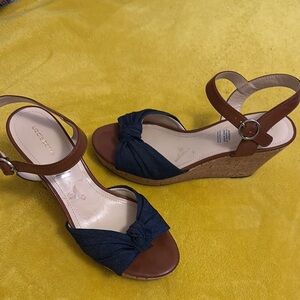 Liz Claiborne Brown and Blue Heels with Wedge Design